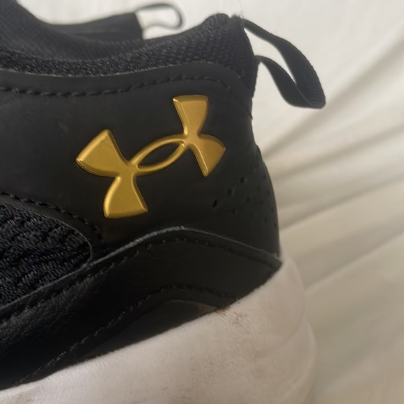 Black basketball shoes - Picture 9 of 9